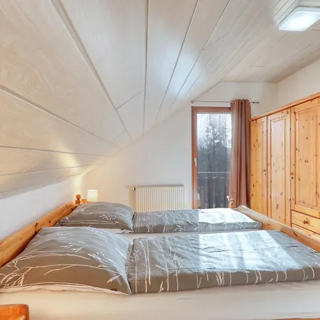 Waldblick Mit Eigener Sauna Hébergement de vacances Kirchheim (Hessen)
